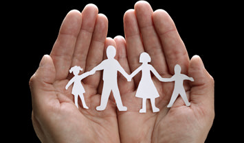 familychainhand